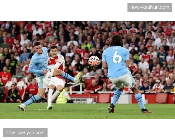 争冠双雄直接对话尚未进行，阿森纳曼城天王山之战定4月上演